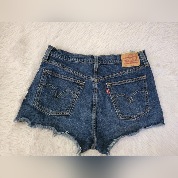 Levi's High Rise Distressed Women's Blue Denim Shorts Size 31 - Picture 3 of 13